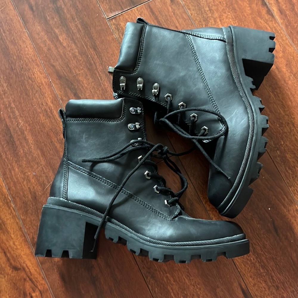 Heel Combat Boots